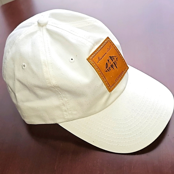 Maroon Bell Outdoor Leather Patch Hat, Unisex, New - Picture 3 of 7